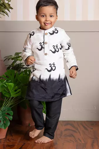White printed crepe kurta pyjama