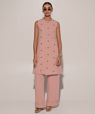 Pink embroidered linen co ord set 1