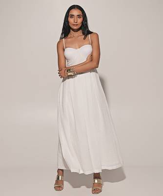White linen dress 3