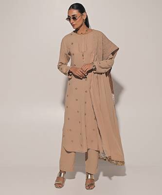 Beige embroidered linen kurta set 2