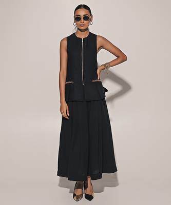 Black embroidered linen co ord set 2