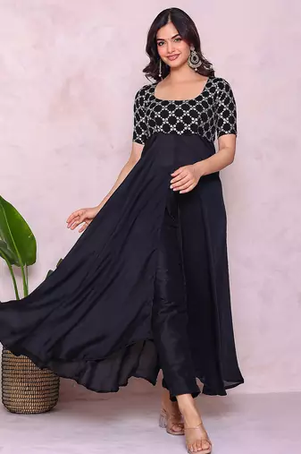 Embroidered black front slit kurta with trousers & dupatta
