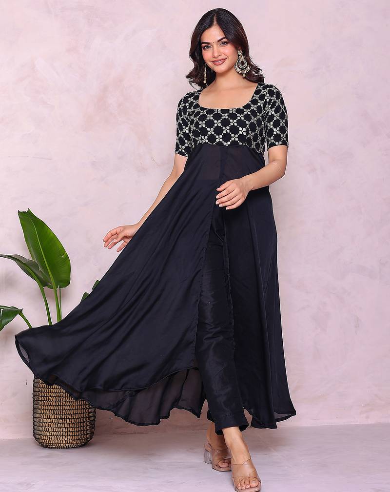 Embroidered black front slit kurta with trousers & dupatta