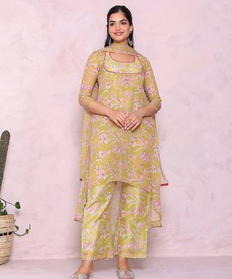 Women floral printed a-line kurta with palazzos & with dupatta 1
