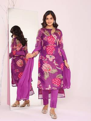 Floral printed angrakha kurta with trousers & dupatta 1