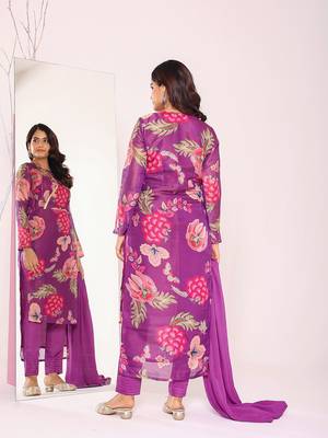 Floral printed angrakha kurta with trousers & dupatta 3