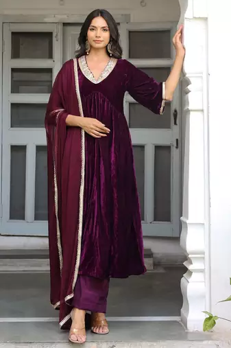 Women solid anarkali kurta with palazzos & dupatta