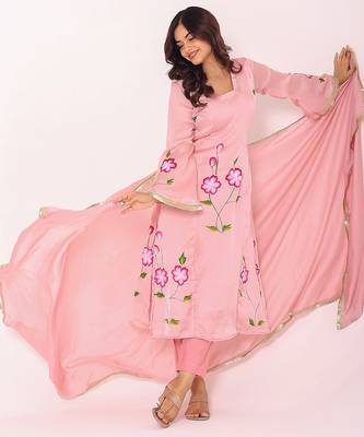 Floral printed kurta set with dupatta 1