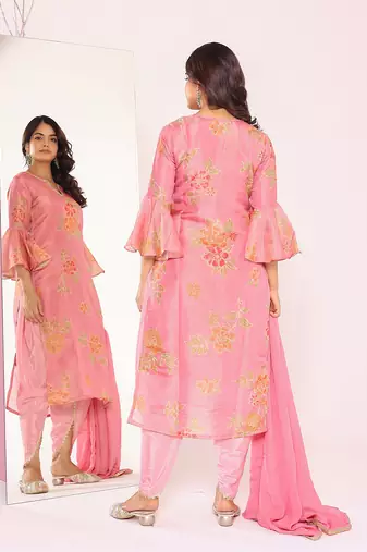 Women floral printed bell sleeves kurta dhoti pants with dupatta set