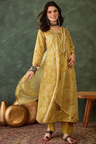 women's yellow ethnic printed kurta pant set