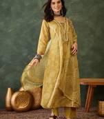 women's yellow ethnic printed kurta pant set