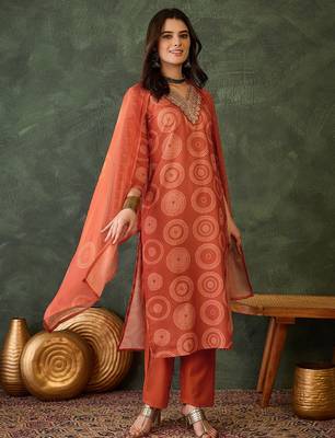 Women rust orange printed kurta set with dupatta 1