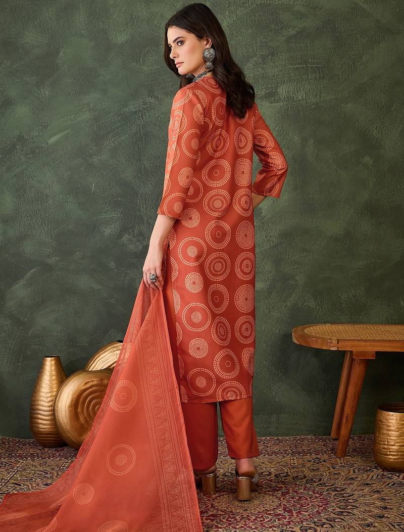 Women rust orange printed kurta set with dupatta