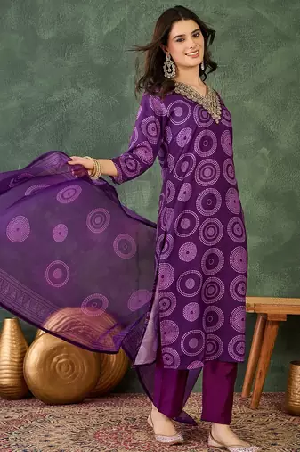 Women purple printed kurta set with dupatta