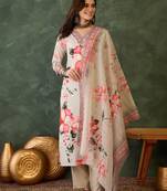 Women cream floral printed kurta set with printed dupatta