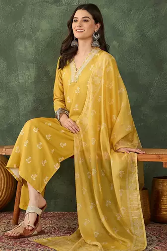 Yellow all-over print kurta pant set for women