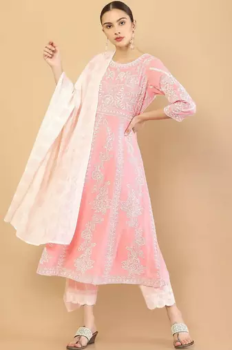 Elegant  pink kurta set with contrast dupatta