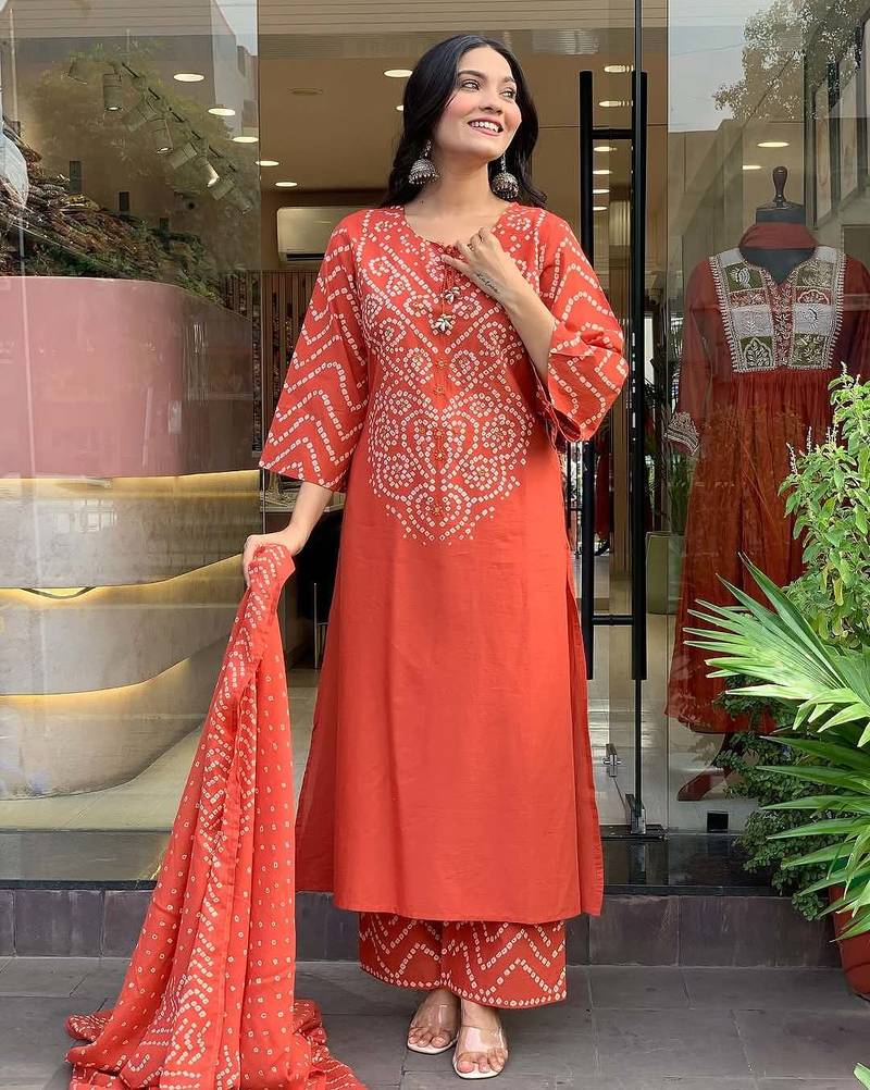 Women rust  printed kurta set with dupatta