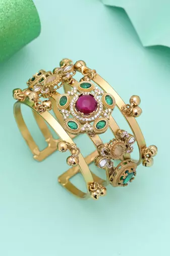 Rani & green color american diamond bracelet