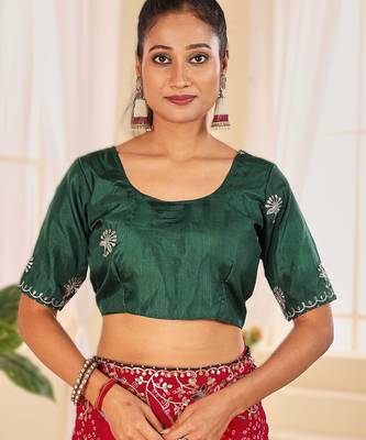 Fancy red rani colour bandhani catalogue with gotta embroidery 4