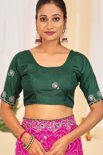 Fancy red rani colour bandhani catalogue with gotta embroidery