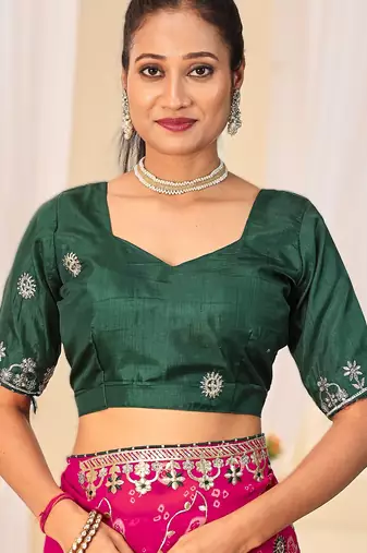 Fancy red rani colour bandhani catalogue with gotta embroidery