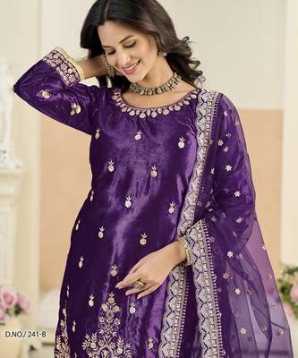 Embroided purple salwar suit made of ice velvet with net dupatta 4