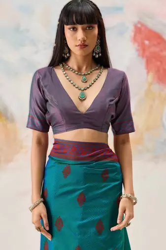 Elegant silk blend-blend saree for festive & party wear