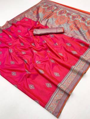 Elegant silk blend-blend saree for festive & party wear 5