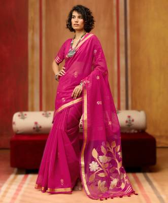 pink pure munga art silk blend weaving saree with organza weaving pallu 1
