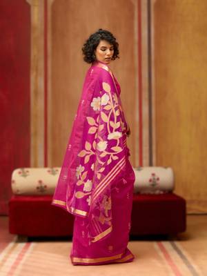 pink pure munga art silk blend weaving saree with organza weaving pallu 2