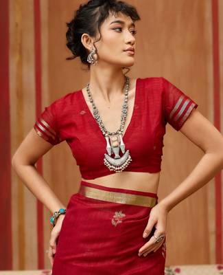 red pure munga art silk blend weaving saree with organza weaving pallu 4