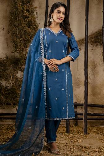 Women's embroidered silk blend kurta pant sets with dupatta