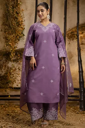 Women's embroidered silk blend kurta pant sets with dupatta