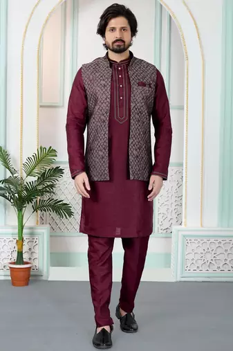 Maroon jacquard 3 peice kurta jacket set for men
