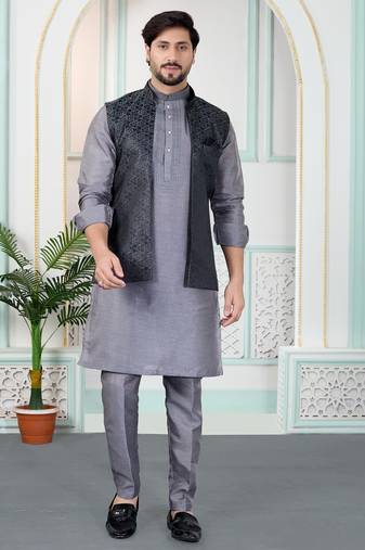Grey jacquard 3 peice kurta jacket set for men