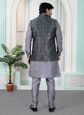 Grey jacquard 3 peice kurta jacket set for men 3