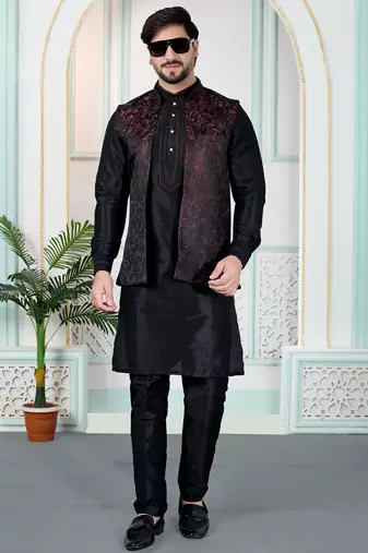 Maroon jacquard 3 peice kurta jacket set for men