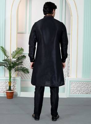 Maroon jacquard 3 peice kurta jacket set for men 3