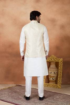 Cream jacquard 3 peice kurta jacket set for men 3