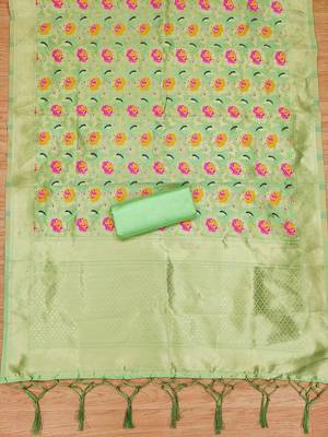 Pista soft silk blend silk pure zari woven dress material 2