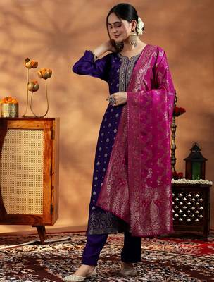 Women's art silk woven motiff kurta pant with dupatta set 2
