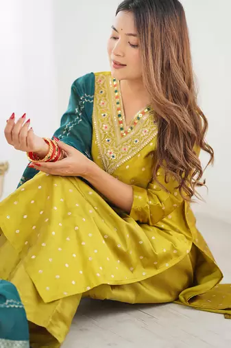 Women's art silk woven motiff kurta pant with dupatta set