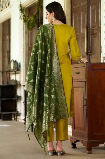 Women's cotton blend sequins embroidered kurta pant with dupatta set