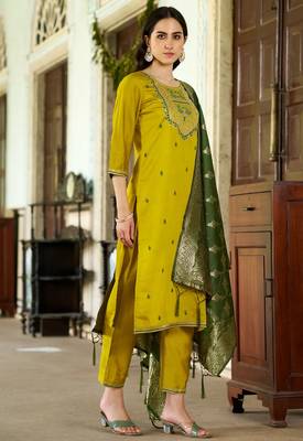 Women's cotton blend sequins embroidered kurta pant with dupatta set 5