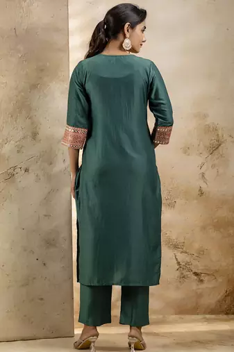 Women's embroidered silk blend kurta pant sets with dupatta