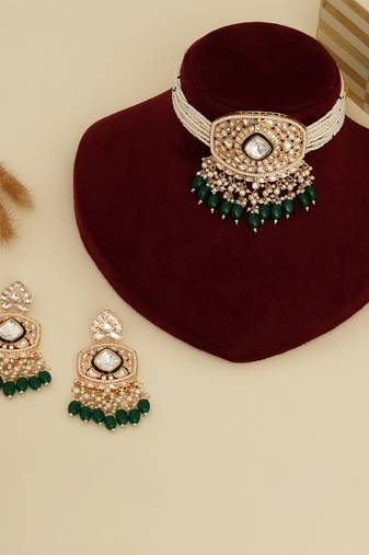 Gold plated kundan green stones necklace set