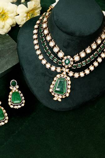 Gold plated kundan green stones necklace set