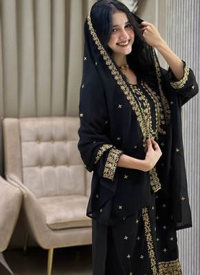 Black georgette embroidered ethnic suit 4