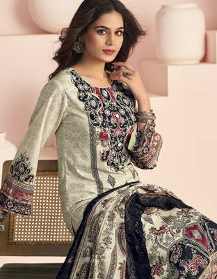  off white lawn cotton digital printed dress material 3